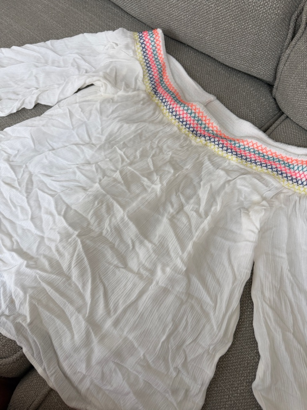 Lilly Pulitzer White Off-Shoulder Top with Pink, Yellow & Blue Trim - Picture 4 of 4